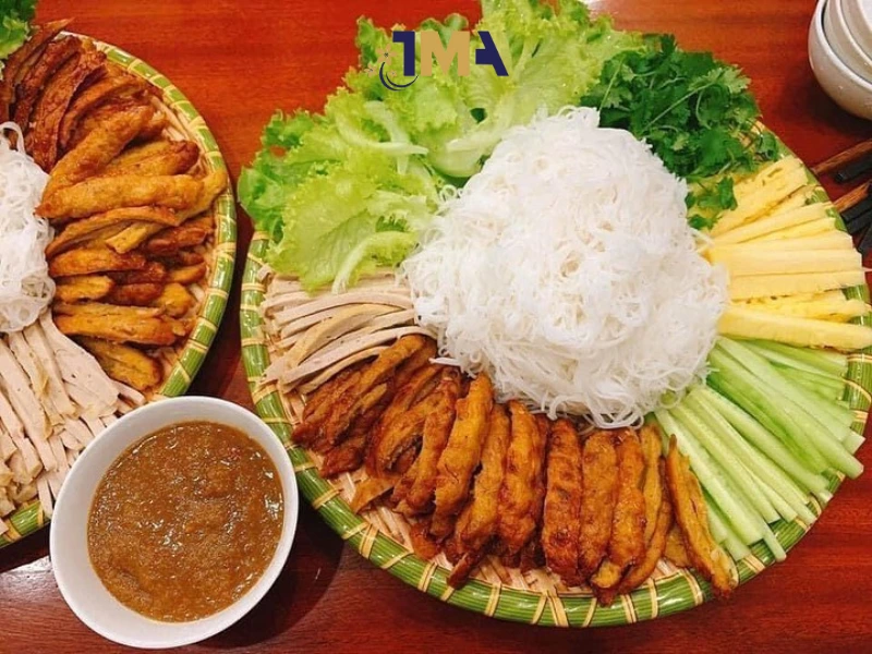 nem nướng đặc sản Nha Trang